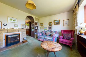 Sitting Room- click for photo gallery